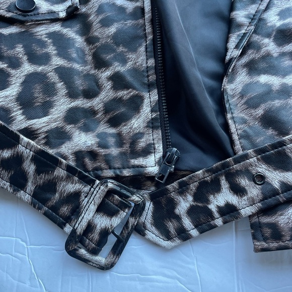 Pleather Jacket Animal Print Moto Leopard Medium - Picture 7 of 13